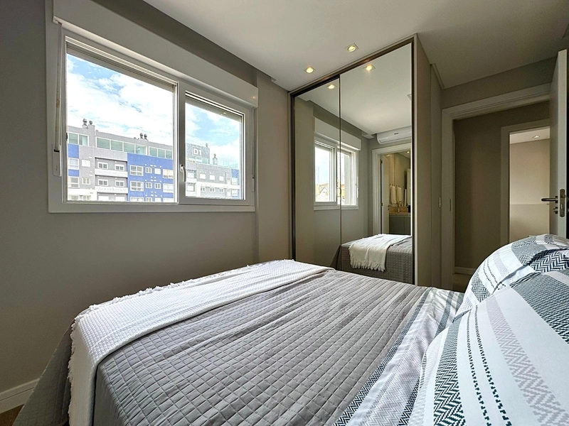 2 dormitórios com suíte, mobiliado e decorado! 48x direto com o proprietário.: 15ª foto da galeria de imagens do imóvel