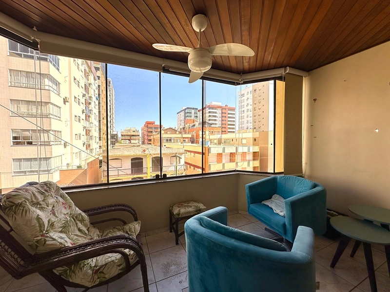 SACADA DE FRENTE JUNTO A PRAÇA FLÁVIO BOIANOWISK!!: 3ª foto da galeria de imagens do imóvel