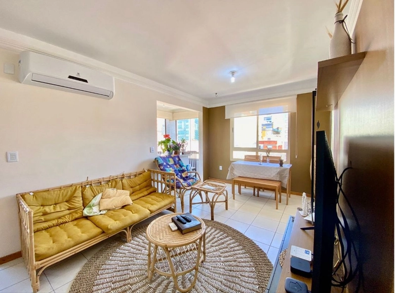 2 dormitório junto a praça Flávio Boianovisk!: 3ª foto da galeria de imagens do imóvel