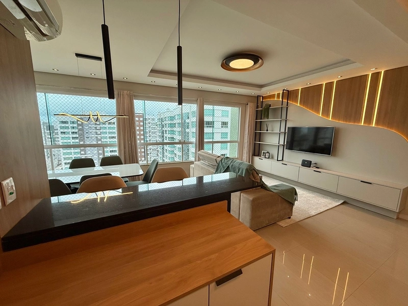 MOBILIADO E DECORADO DE FRENTE PARA PRAÇA!!: 15ª foto da galeria de imagens do imóvel