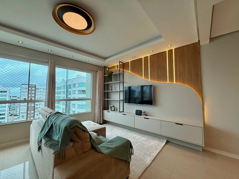 MOBILIADO E DECORADO DE FRENTE PARA PRAÇA!!: 4ª foto da galeria de imagens do imóvel