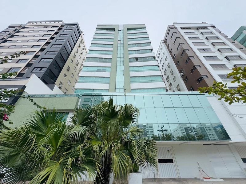 MOBILIADO E DECORADO DE FRENTE PARA PRAÇA!!: 24ª foto da galeria de imagens do imóvel