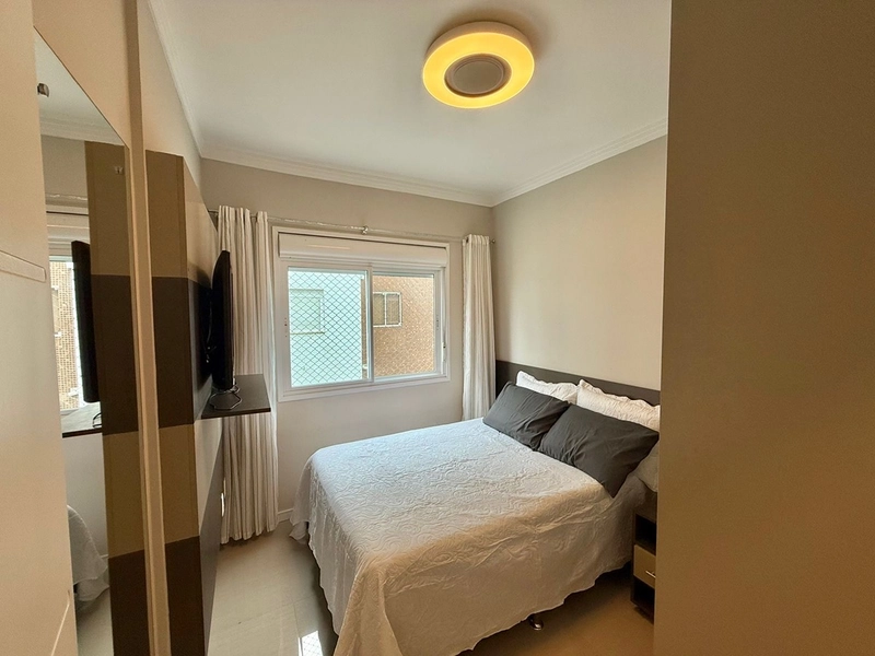 MOBILIADO E DECORADO DE FRENTE PARA PRAÇA!!: 17ª foto da galeria de imagens do imóvel