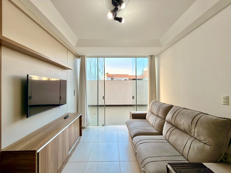 2 DORMITÓRIOS COM TERRAÇO NO CENTRO!: 2ª foto da galeria de imagens do imóvel