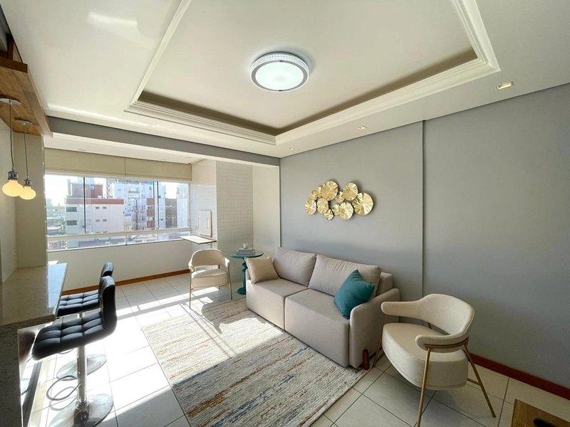 2 DORMITÓRIOS, SACADÃO DE FRENTE EM 60x DIRETO!: 3ª foto da galeria de imagens do imóvel