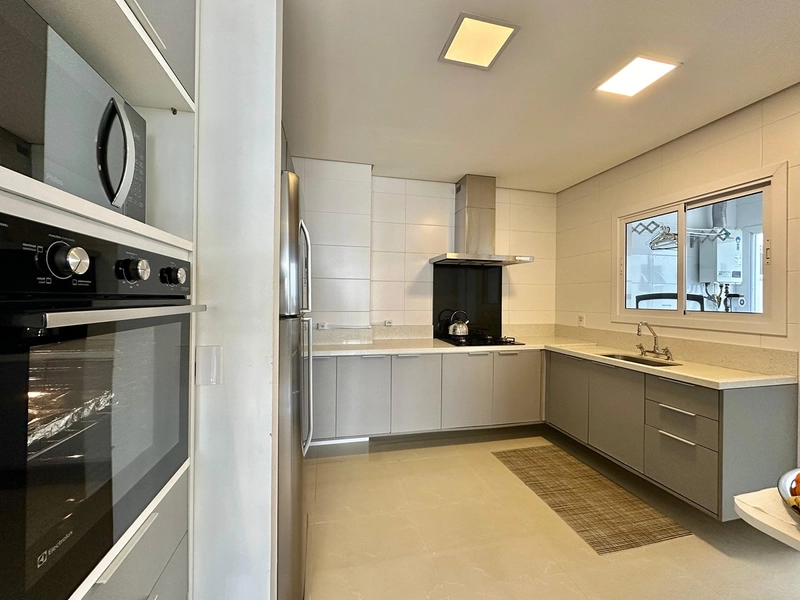 Cobertura Horizontal à venda em Capão da Canoa! Vista Incrível! : 30ª foto da galeria de imagens do imóvel