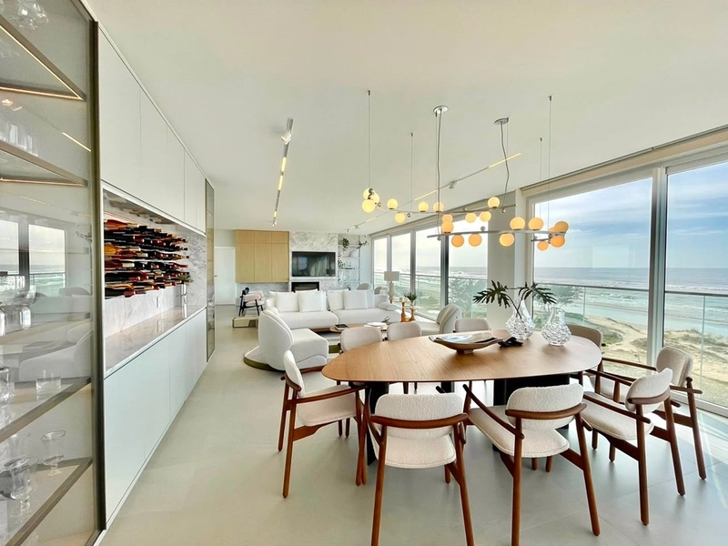 UM APARTAMENTO, UM ANDAR, UM MAR INTEIRO AOS SEUS PÉS.: 15ª foto da galeria de imagens do imóvel