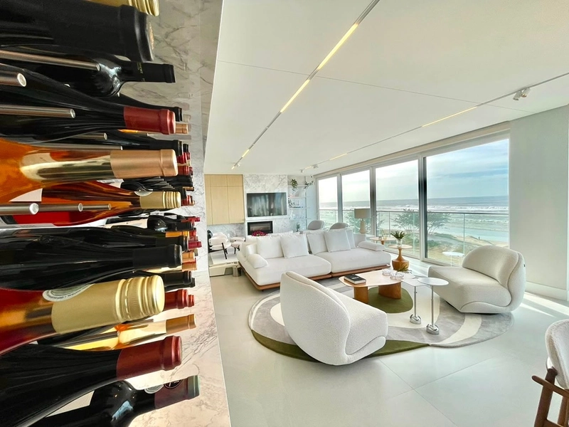 UM APARTAMENTO, UM ANDAR, UM MAR INTEIRO AOS SEUS PÉS.: 38ª foto da galeria de imagens do imóvel