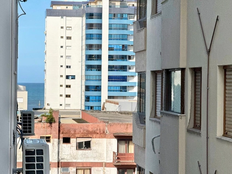 MOBILIADO NO CENTRO, A 2 QUADRAS DO MAR!: 15ª foto da galeria de imagens do imóvel