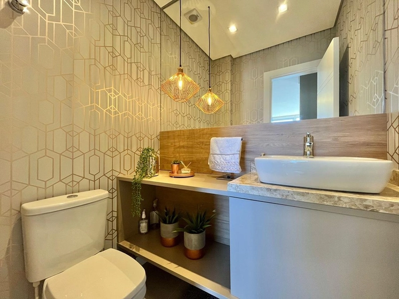 3 dormitórios com duas vagas finamente decorado em frente e praça da igreja Luterana: 17ª foto da galeria de imagens do imóvel