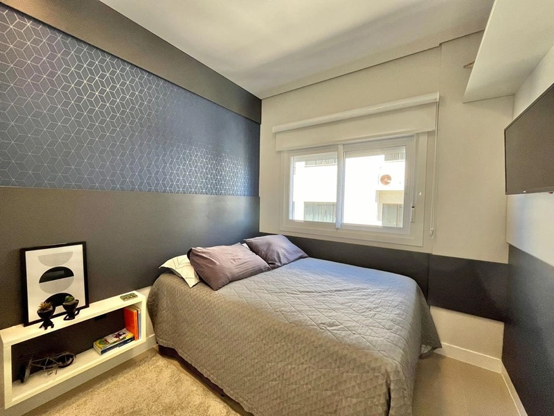 3 dormitórios com duas vagas finamente decorado em frente e praça da igreja Luterana: 21ª foto da galeria de imagens do imóvel