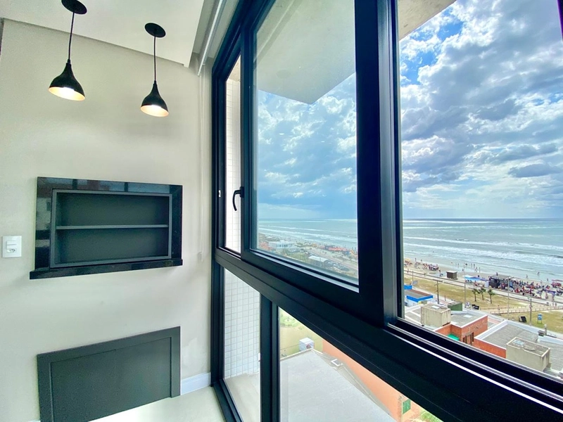 Linda vista para o mar! Junto à praça Flávio Boianovisk em Capão da Canoa!: 7ª foto da galeria de imagens do imóvel