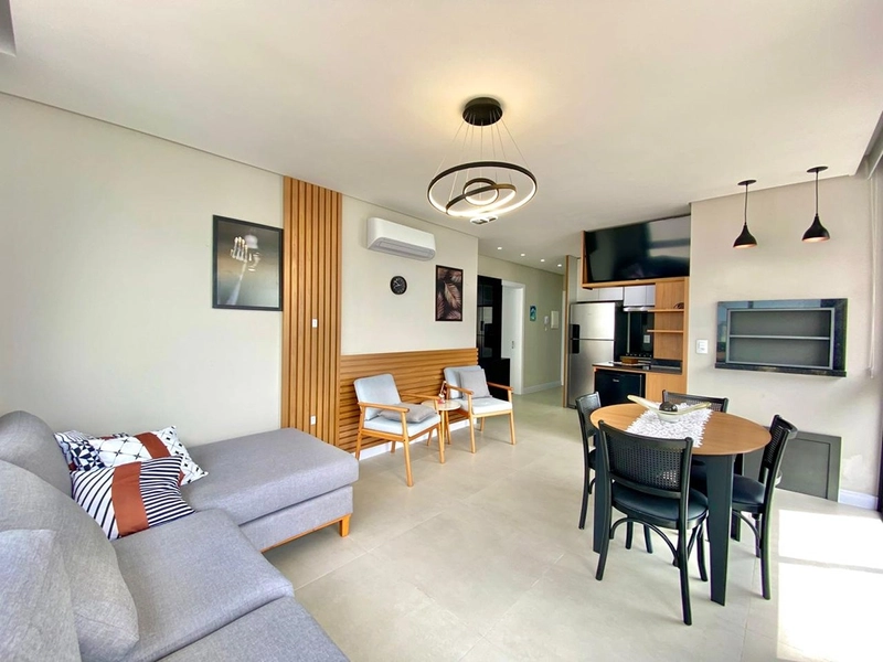 Linda vista para o mar! Junto à praça Flávio Boianovisk em Capão da Canoa!: 5ª foto da galeria de imagens do imóvel