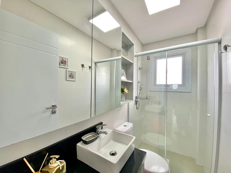 Linda vista para o mar! Junto à praça Flávio Boianovisk em Capão da Canoa!: 14ª foto da galeria de imagens do imóvel