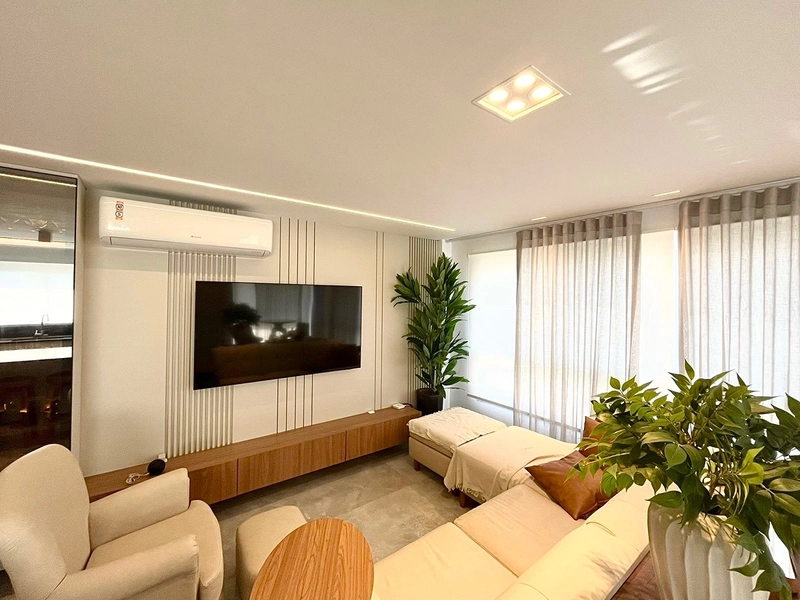 3 QUARTOS FINAMENTE DECORADO NA NAVEGANTES!: 1ª foto da galeria de imagens do imóvel