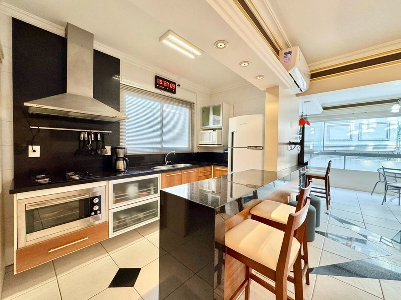 Imóvel: 15ª foto da galeria de imagens do imóvel