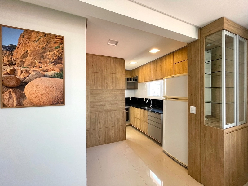 2 QUARTOS COM VISTA MAR NA PRAÇA FLÁVIO BOIANOVSKI EM 84X: 5ª foto da galeria de imagens do imóvel