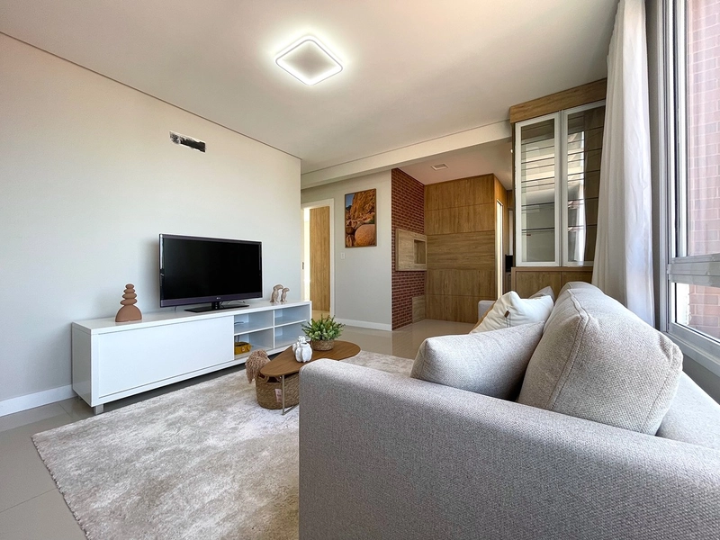 2 QUARTOS COM VISTA MAR NA PRAÇA FLÁVIO BOIANOVSKI EM 84X: 1ª foto da galeria de imagens do imóvel