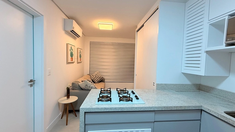 1 SUÍTE FINAMENTE DECORADO, PRÉDIO COM ROOFTOP.: 4ª foto da galeria de imagens do imóvel
