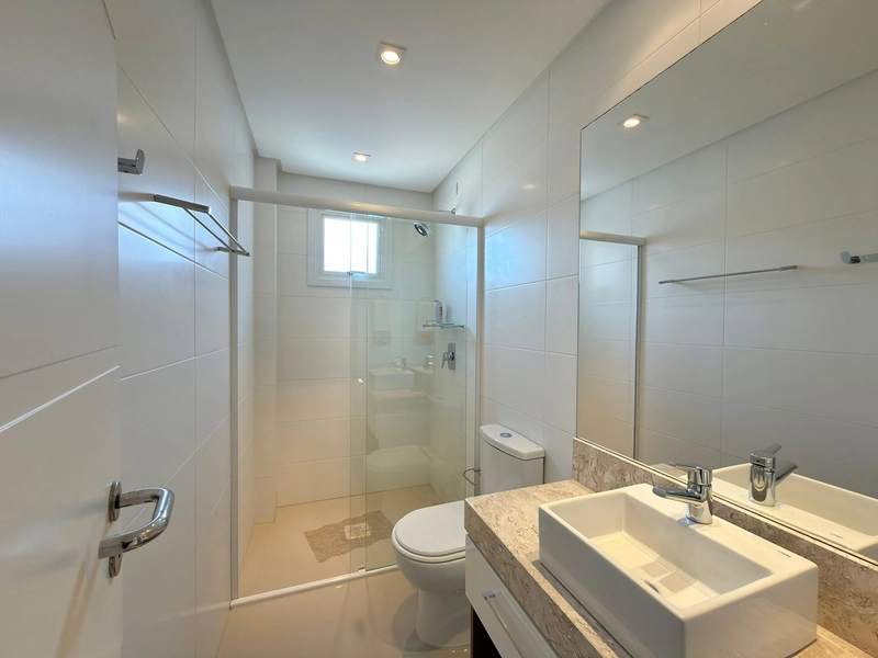 Lindo apartamento com vista para o mar .: 21ª foto da galeria de imagens do imóvel