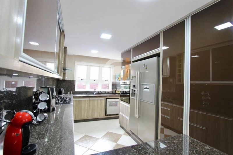 Imóvel: 30ª foto da galeria de imagens do imóvel