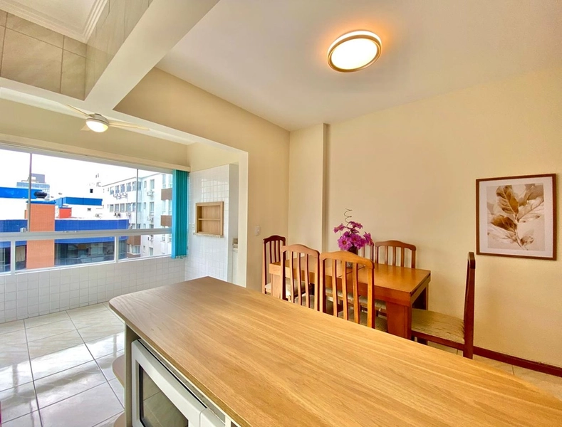 Apartamento diferenciado! 01 dormitório com sacada de frente! : 5ª foto da galeria de imagens do imóvel