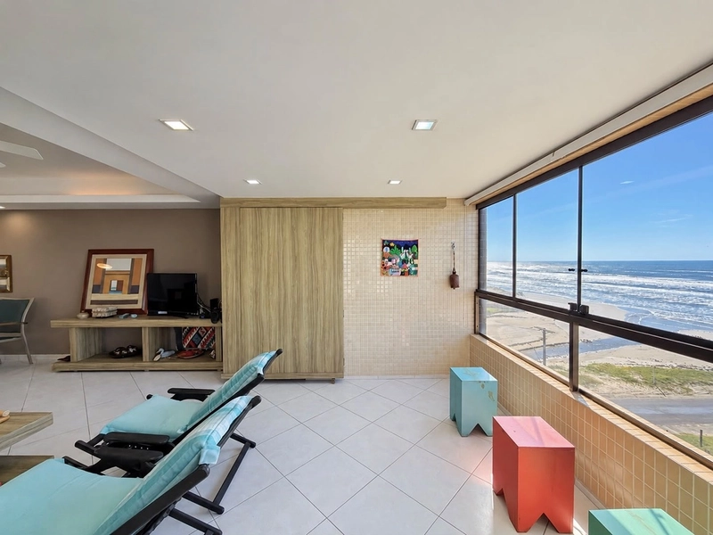 APARTAMENTO AMPLO COM 130 M² E 3 VAGAS EM CAPÃO DA CANOA | Vista eterna para o mar!: 7ª foto da galeria de imagens do imóvel