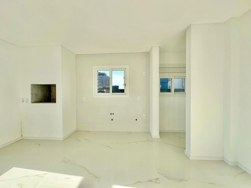 2 DORMITÓRIOS COM SUÍTE, DE FRENTE NO CENTRO COM INFRAESTRUTURA NO ROOFTOP.: 4ª foto da galeria de imagens do imóvel