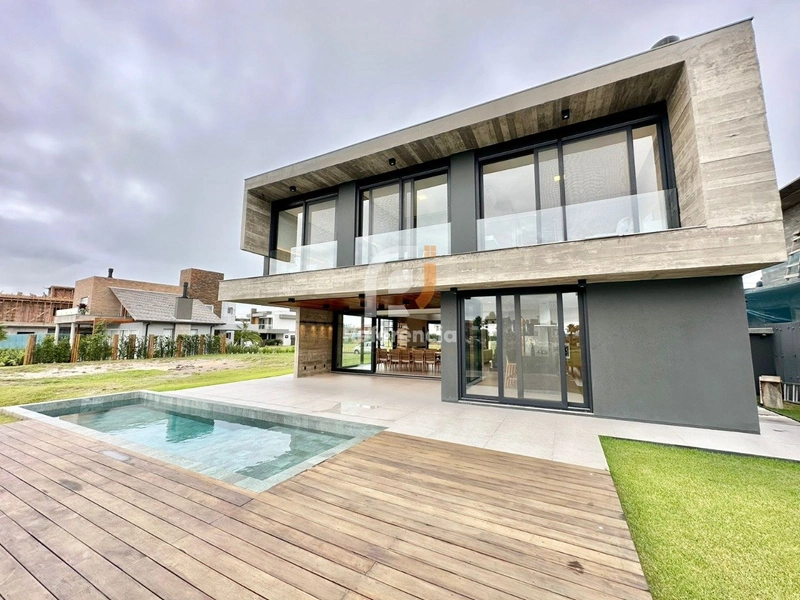 Imóvel: 17ª foto da galeria de imagens do imóvel