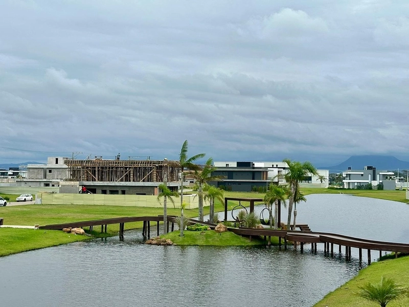 Sobrado Beira-lago: 30ª foto da galeria de imagens do imóvel