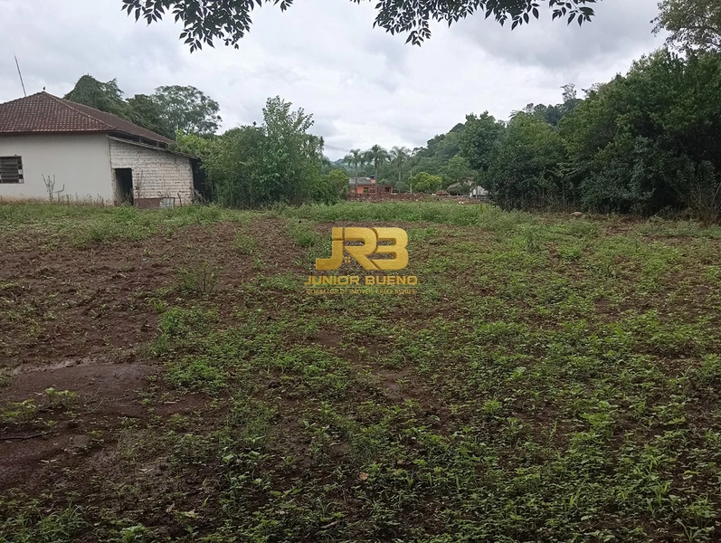 CASA E PONTO COMERCIAL A VENDA: 8ª foto da galeria de imagens do imóvel