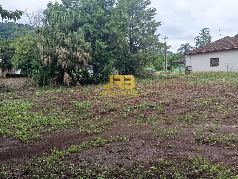 CASA E PONTO COMERCIAL A VENDA: 11ª foto da galeria de imagens do imóvel