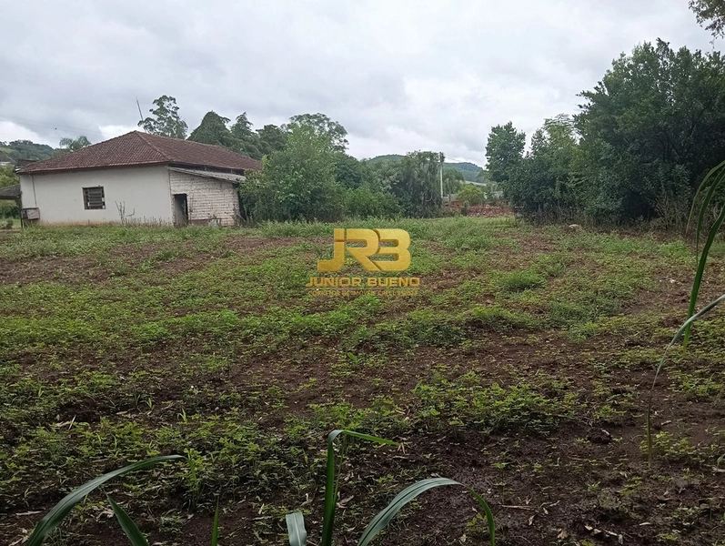 CASA E PONTO COMERCIAL A VENDA: 7ª foto da galeria de imagens do imóvel