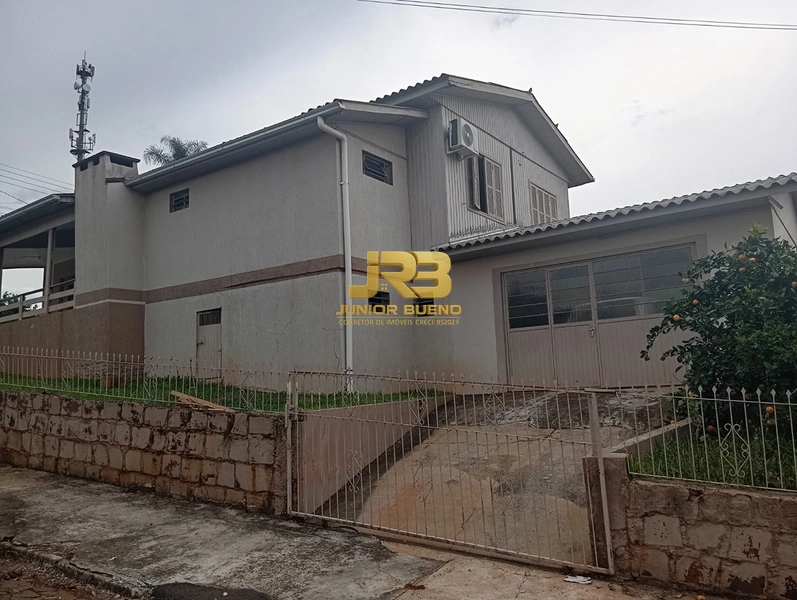 CASA MISTA DE ESQUINA COM EXCELENTE LOCALIZAÇÃO: 8ª foto da galeria de imagens do imóvel