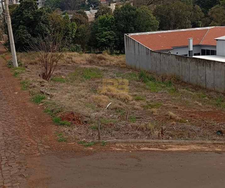 TERRENO À VENDA - CENTRO: 2ª foto da galeria de imagens do imóvel