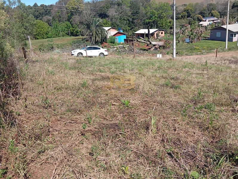 TERRENO À VENDA NA LINHA QUEIROZ: 2ª foto da galeria de imagens do imóvel