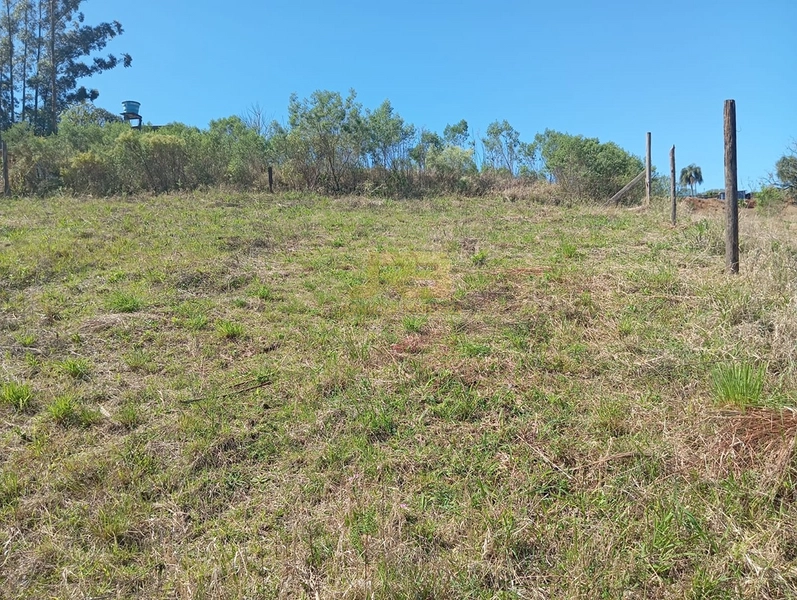 TERRENO À VENDA NA LINHA QUEIROZ: 3ª foto da galeria de imagens do imóvel