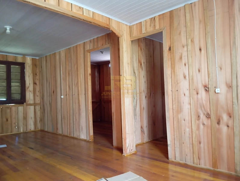 CHÁCARA DE 5000M² COM CASA MISTA: 10ª foto da galeria de imagens do imóvel