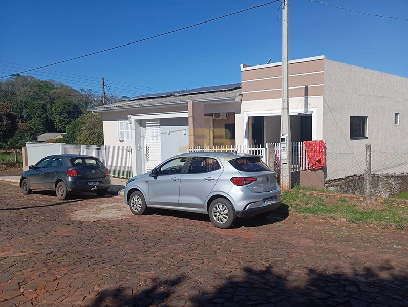 LINDA CASA COM 02 PAVIMENTOS: 11ª foto da galeria de imagens do imóvel