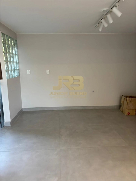 🏡 LINDA CASA À VENDA – TOTALMENTE REFORMADA!: 10ª foto da galeria de imagens do imóvel