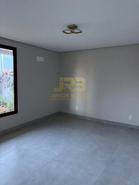 🏡 LINDA CASA À VENDA – TOTALMENTE REFORMADA!: 9ª foto da galeria de imagens do imóvel