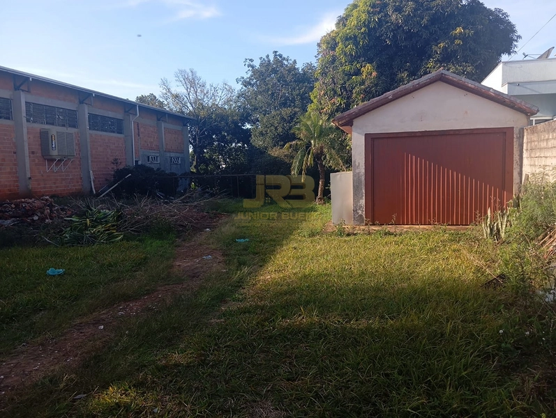 EXCELENTE TERRENO COM 1000m²: 3ª foto da galeria de imagens do imóvel