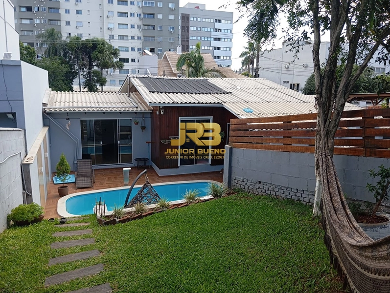 CHARNOSA CASA NO CENTRO: 28ª foto da galeria de imagens do imóvel