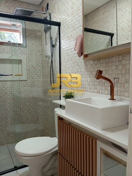 CHARNOSA CASA NO CENTRO: 7ª foto da galeria de imagens do imóvel