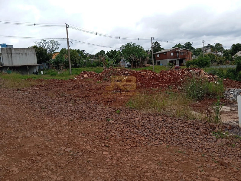 TERRENO DE ESQUINA 300m²: 10ª foto da galeria de imagens do imóvel