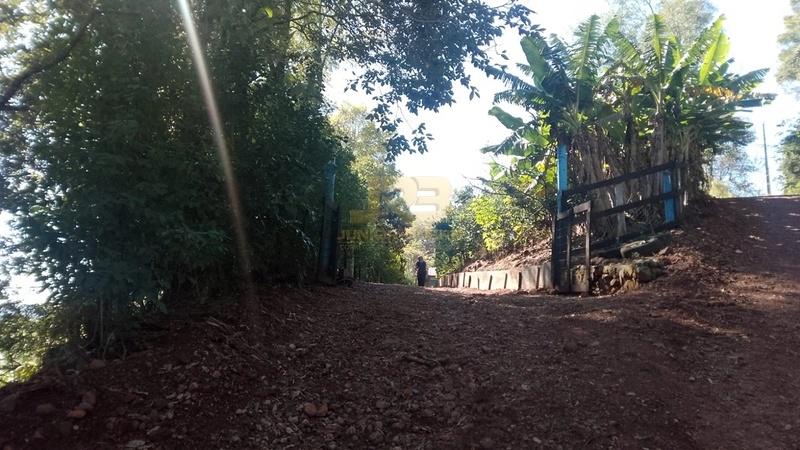 CHÁCARA Á VENDA NA PONTE FORTALEZA: 4ª foto da galeria de imagens do imóvel