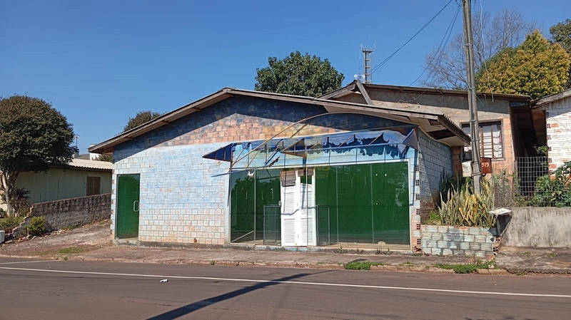 TERRENO COM 02 CASAS: 3ª foto da galeria de imagens do imóvel