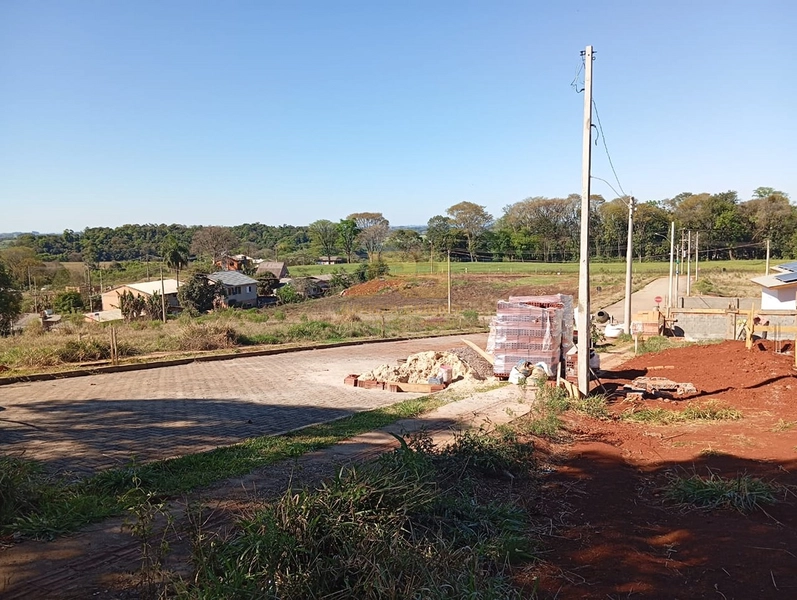 TERRENO NO LOT. CHEMIM: 3ª foto da galeria de imagens do imóvel