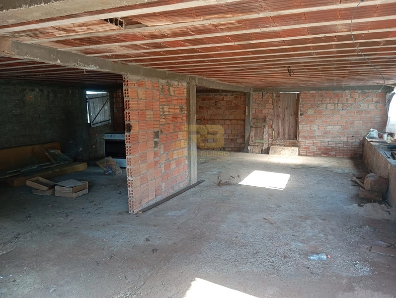 CASA À VENDA NO CENTRO DE SEBERI: 3ª foto da galeria de imagens do imóvel