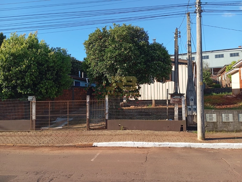 CASAS À VENDA  NO MESMO TERRENO: 15ª foto da galeria de imagens do imóvel